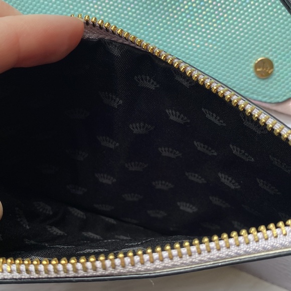 Juicy Couture • Mermaid Envelope Crossbody Purse - Picture 9 of 14